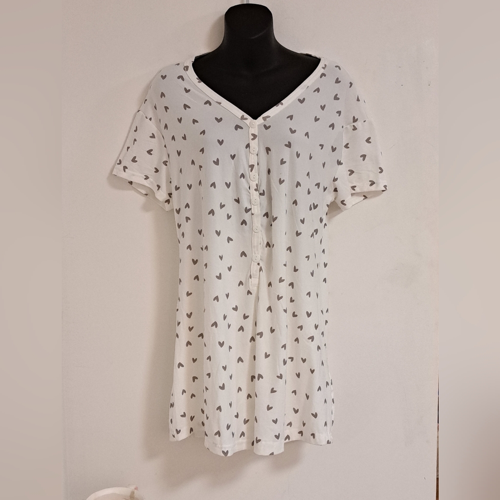 LOVE TO SLEEP Heart Pattern Short Sleeve Pajama Romper Size 3X NWT